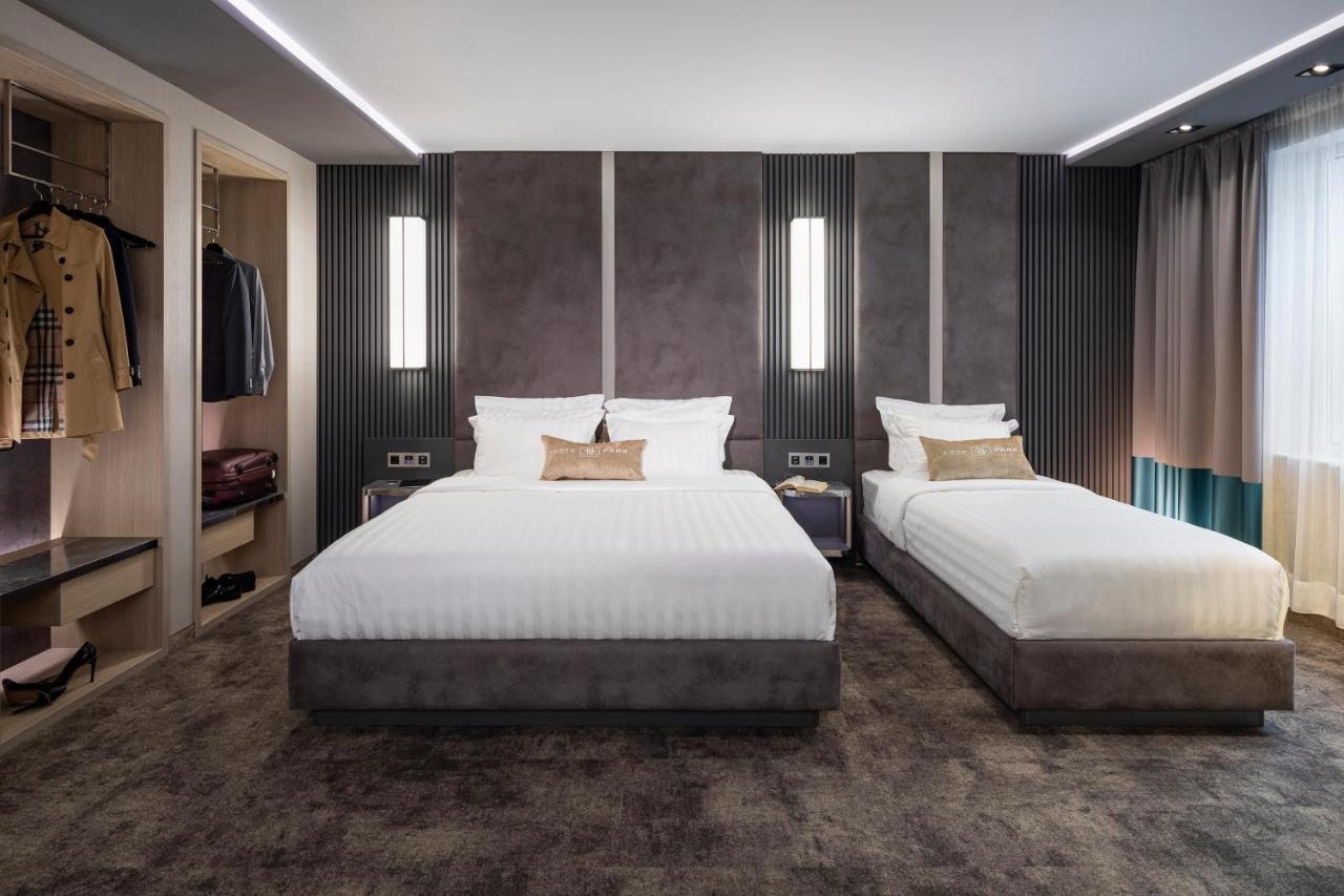 -- Este Park Hotel -- Part Of Urban Chic Luxury Design Hotels - Parking & Compliments - Next To Shopping & Dining Mall Plovdiv Extérieur photo
