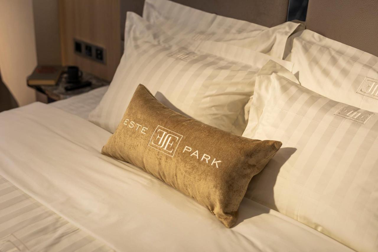 -- Este Park Hotel -- Part Of Urban Chic Luxury Design Hotels - Parking & Compliments - Next To Shopping & Dining Mall Plovdiv Extérieur photo